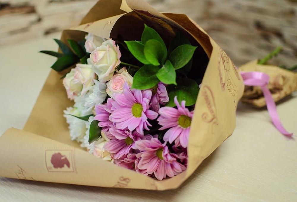 Букет цветов из: Розы и Хризантемы в Калининской Ростовской области