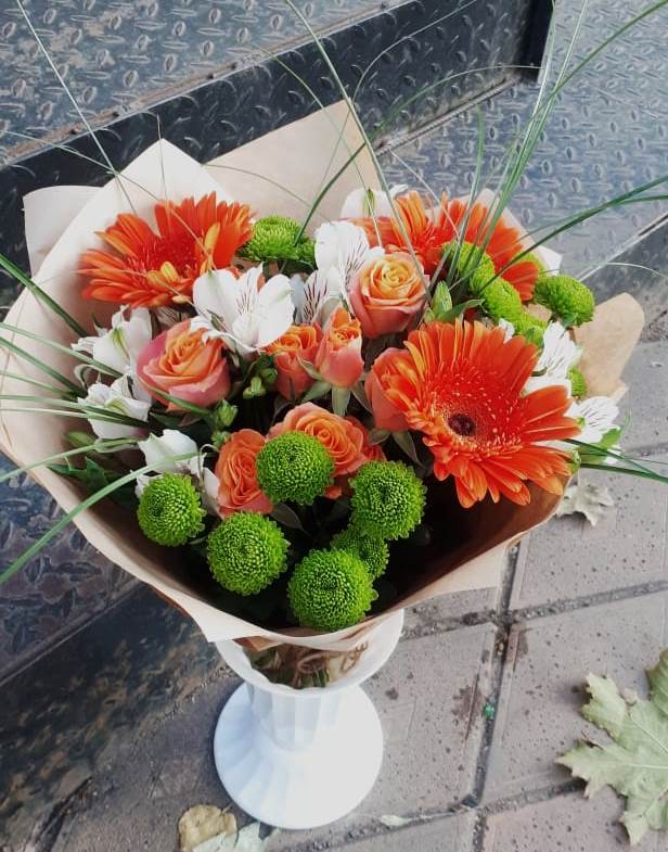 Букет цветов из: Герберы, Хризантемы, Альстромерии и Розы в Калининской Ростовской области