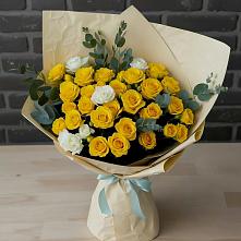 Букет цветов из:  Розы в Калининской Ростовской области