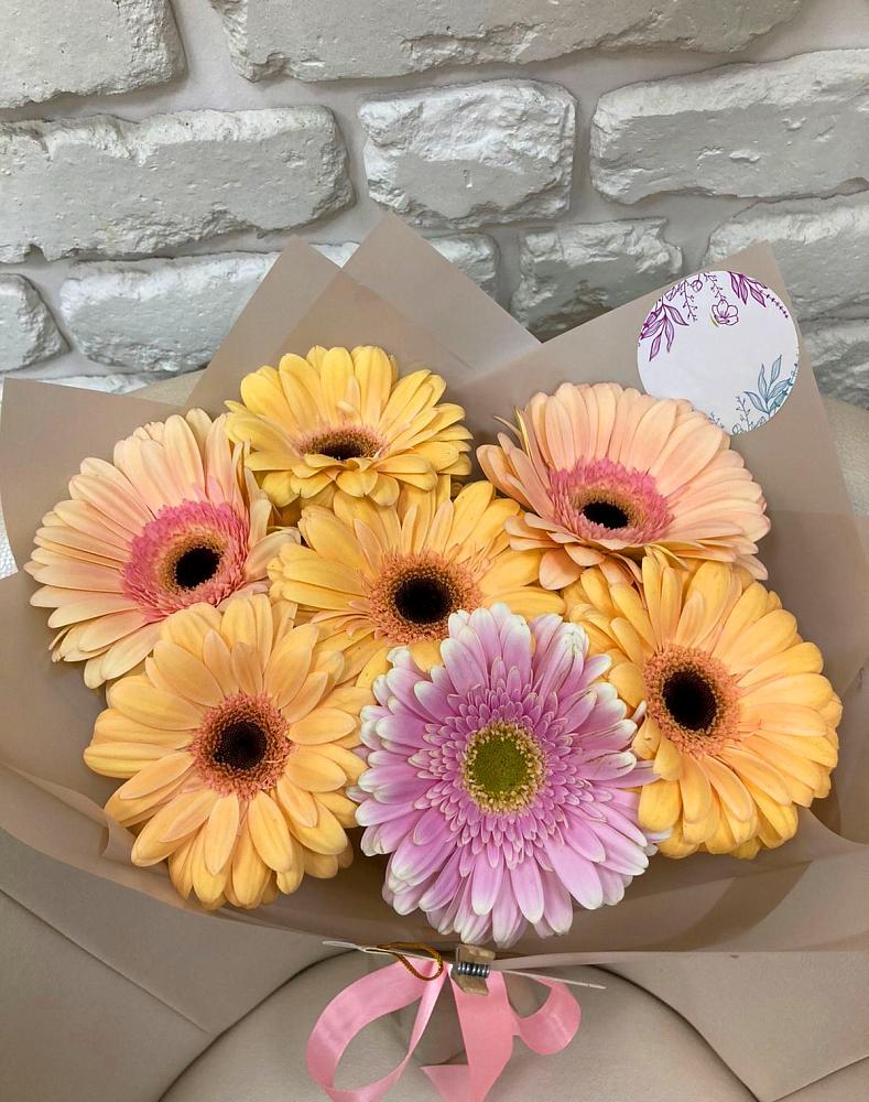 Букет цветов из: Герберы в Калининской Ростовской области