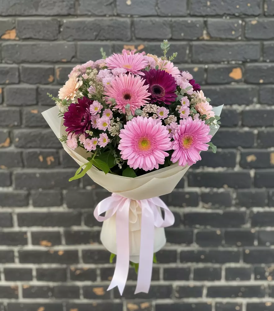Букет цветов из: Герберы и Хризантемы в Калининской Ростовской области