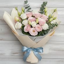 Букет цветов из:  Лизиантусы в Калининской Ростовской области