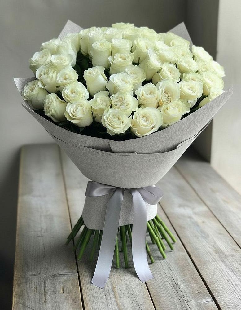 Букет 35 Белых роз в Калининской Ростовской области