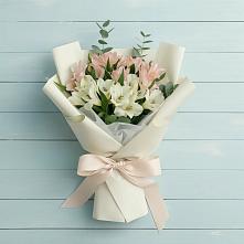 Букет цветов из:  Альстромерии в Калининской Ростовской области