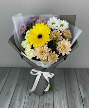 Букет цветов из:  Розы, Герберы и Хризантемы в Калининской Ростовской области