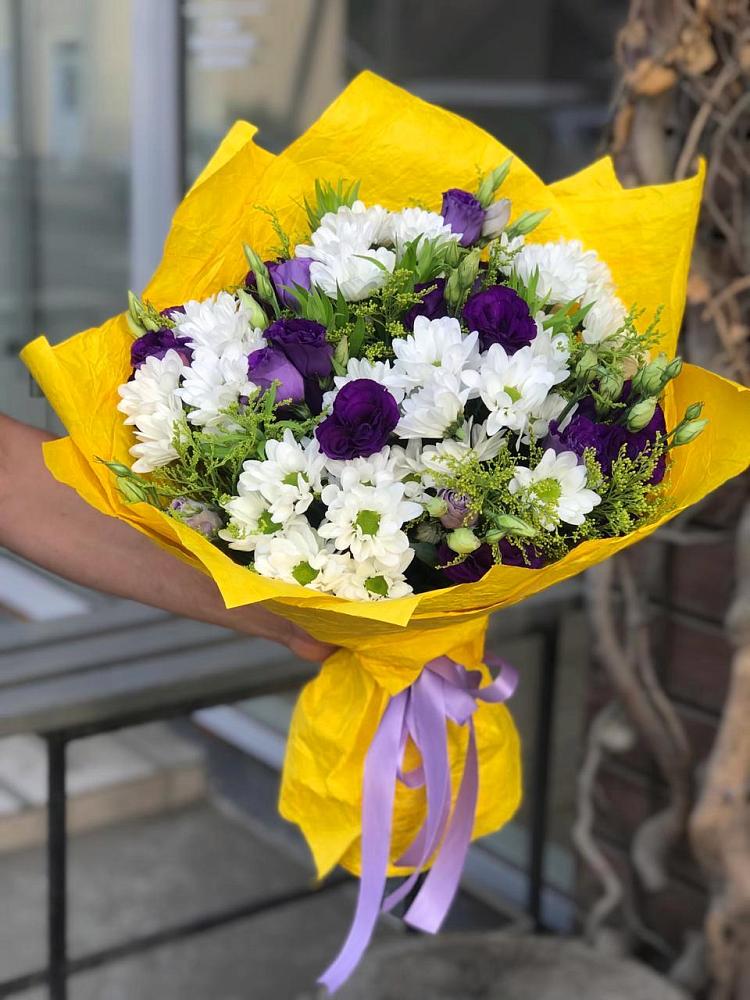 Букет цветов из: Ирисы, Хризантемы и Ромашки в Калининской Ростовской области