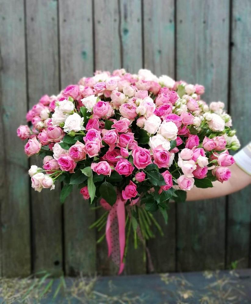 Букет Розовые кустовые розы Натали и Лав Лидия в Калининской Ростовской области