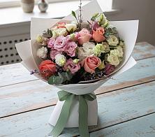 Букет цветов из:  Розы, Лизиантусы и Гвоздики в Калининской Ростовской области