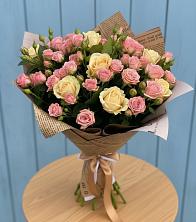 Букет цветов из:  Розы в Калининской Ростовской области