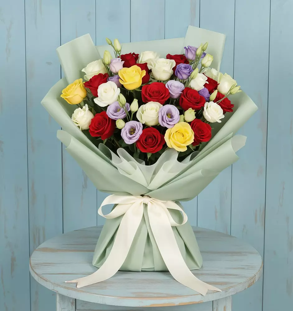 Букет цветов из: Розы в Калининской Ростовской области