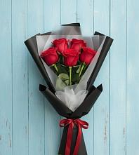 Букет цветов из:  Розы в Калининской Ростовской области