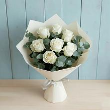 Букет Белые розы в Эвкалипте в Калининской Ростовской области