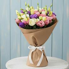 Букет цветов из:  Лизиантусы в Калининской Ростовской области