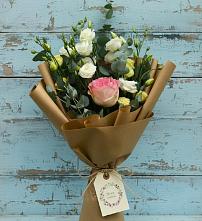 Букет цветов из:  Розы и Лизиантусы #REPLACE_PRED# Калининской Ростовской области