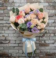 Букет цветов из:  Розы, Лизиантусы и Гвоздики #REPLACE_PRED# Калининской Ростовской области