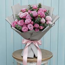 Букет цветов из:  Розы в Калининской Ростовской области